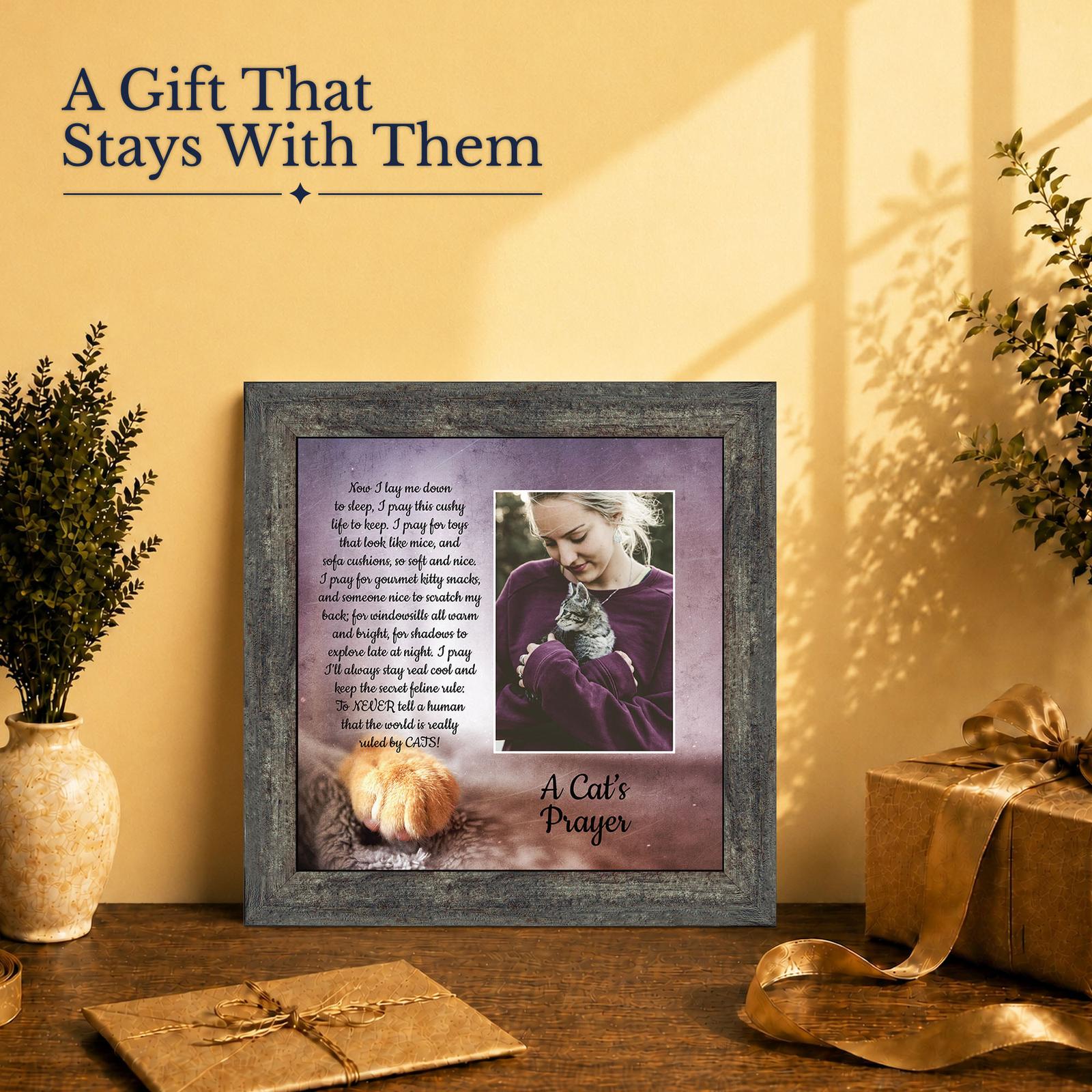 Cat lover gift - framed print with photo opening for a cat owner