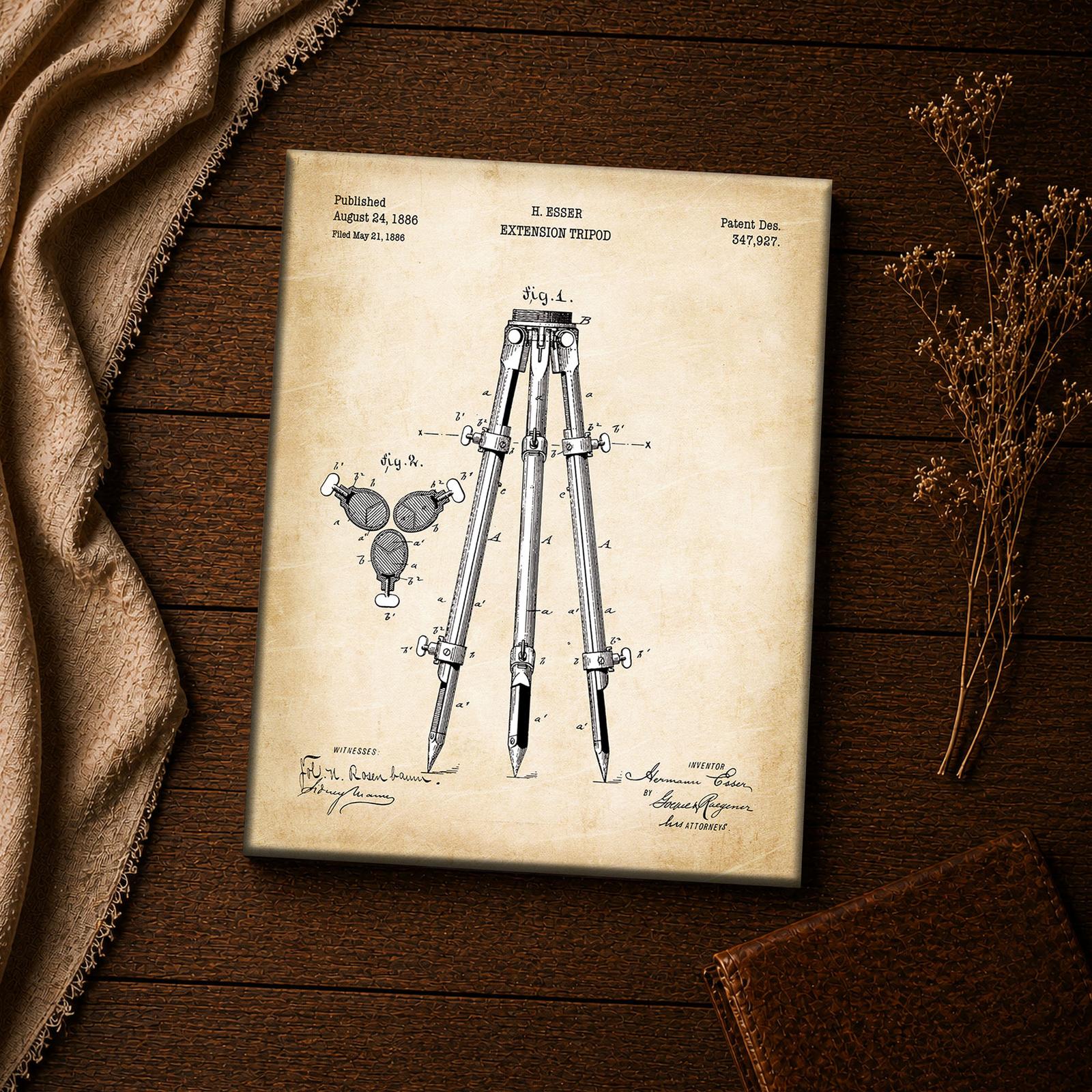 Surveyor tripod patent canvas, close-up of the clamp-band linework